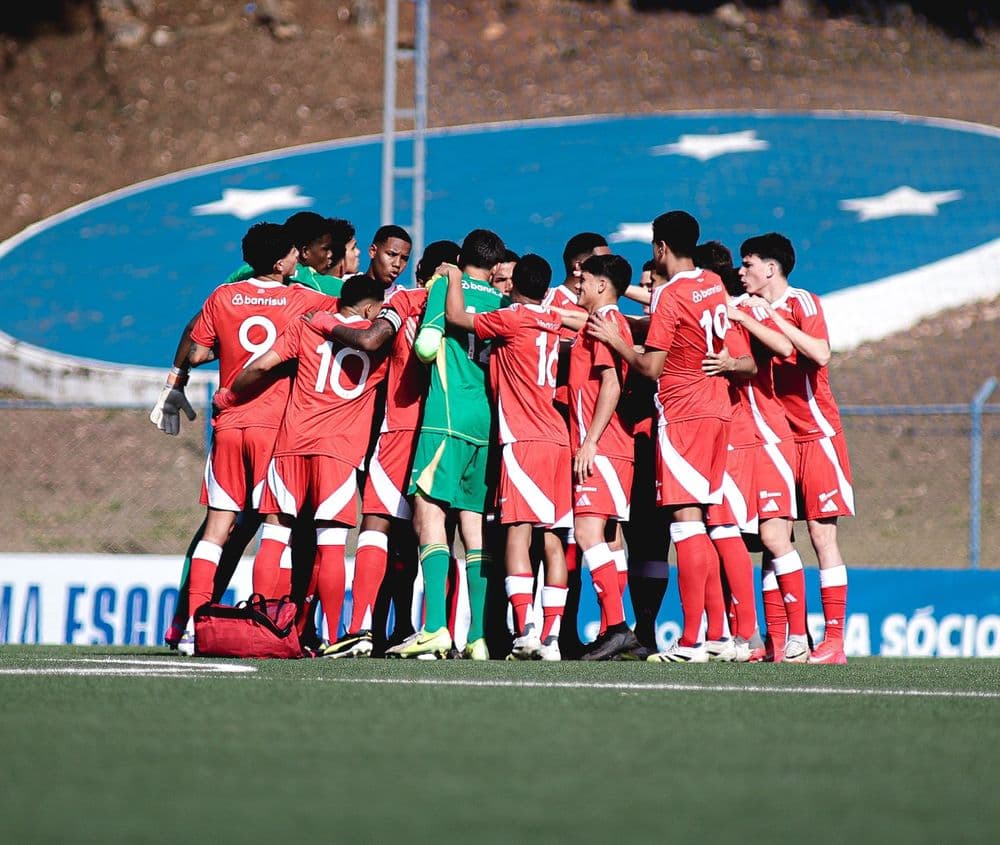 Sub-17 vence o Cruzeiro fora de casa pelo Brasileirão